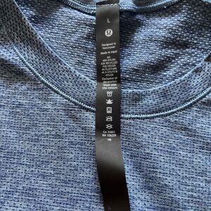 NWT LULULEMON mens short sleeve tank size large
